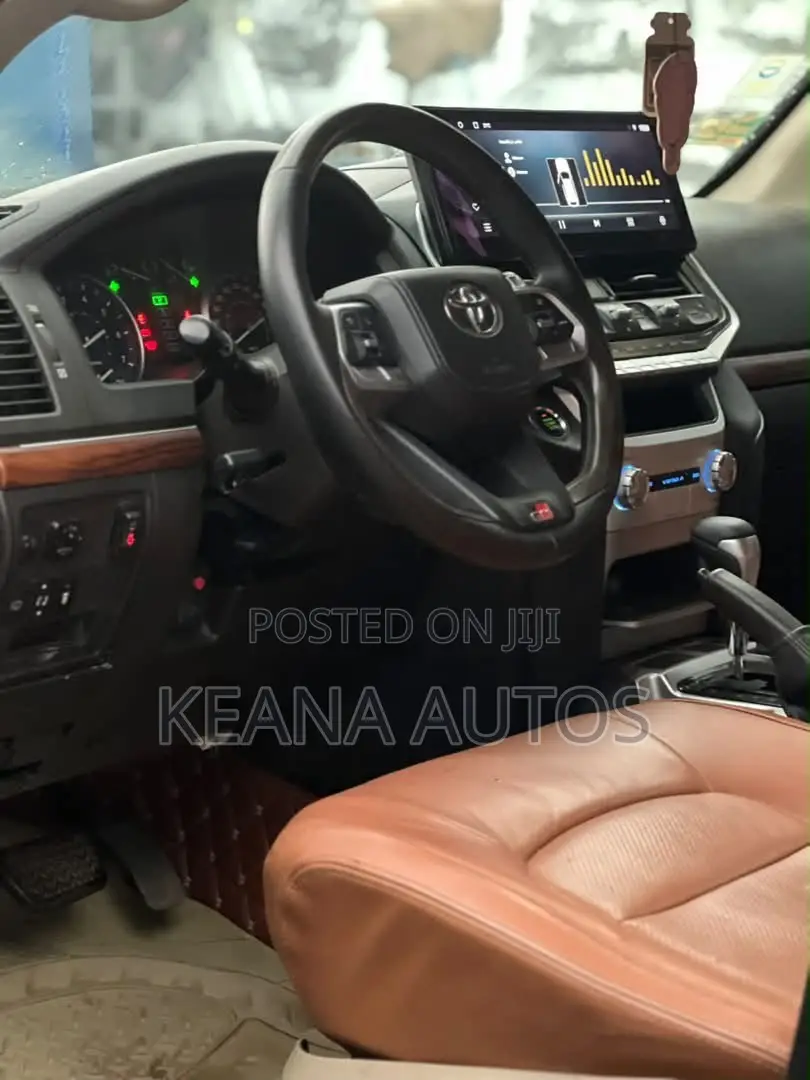 Toyota Land Cruiser 2017 Black