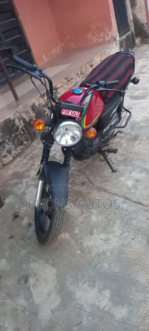 Honda CG110 2022 Red