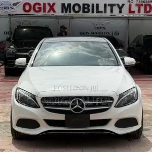 Mercedes-Benz C300 2015 White