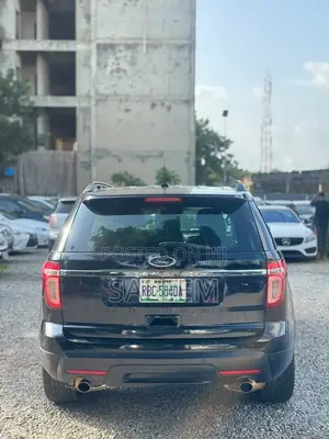 Ford Explorer 2013 Black