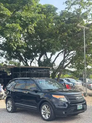 Ford Explorer 2013 Black