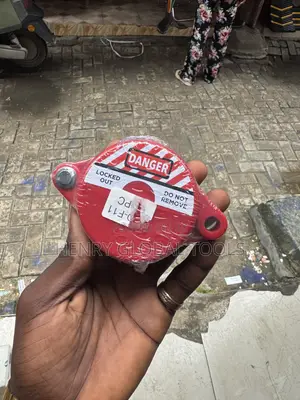 🔒 LOTO Valve Lockout – Danger / Locked Out