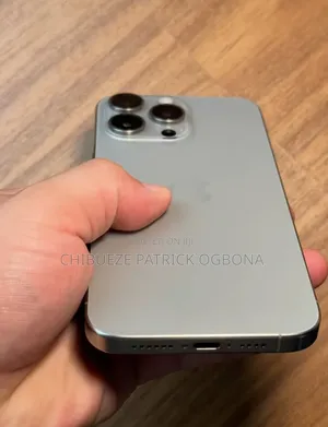 New Apple iPhone 15 Pro 256 GB