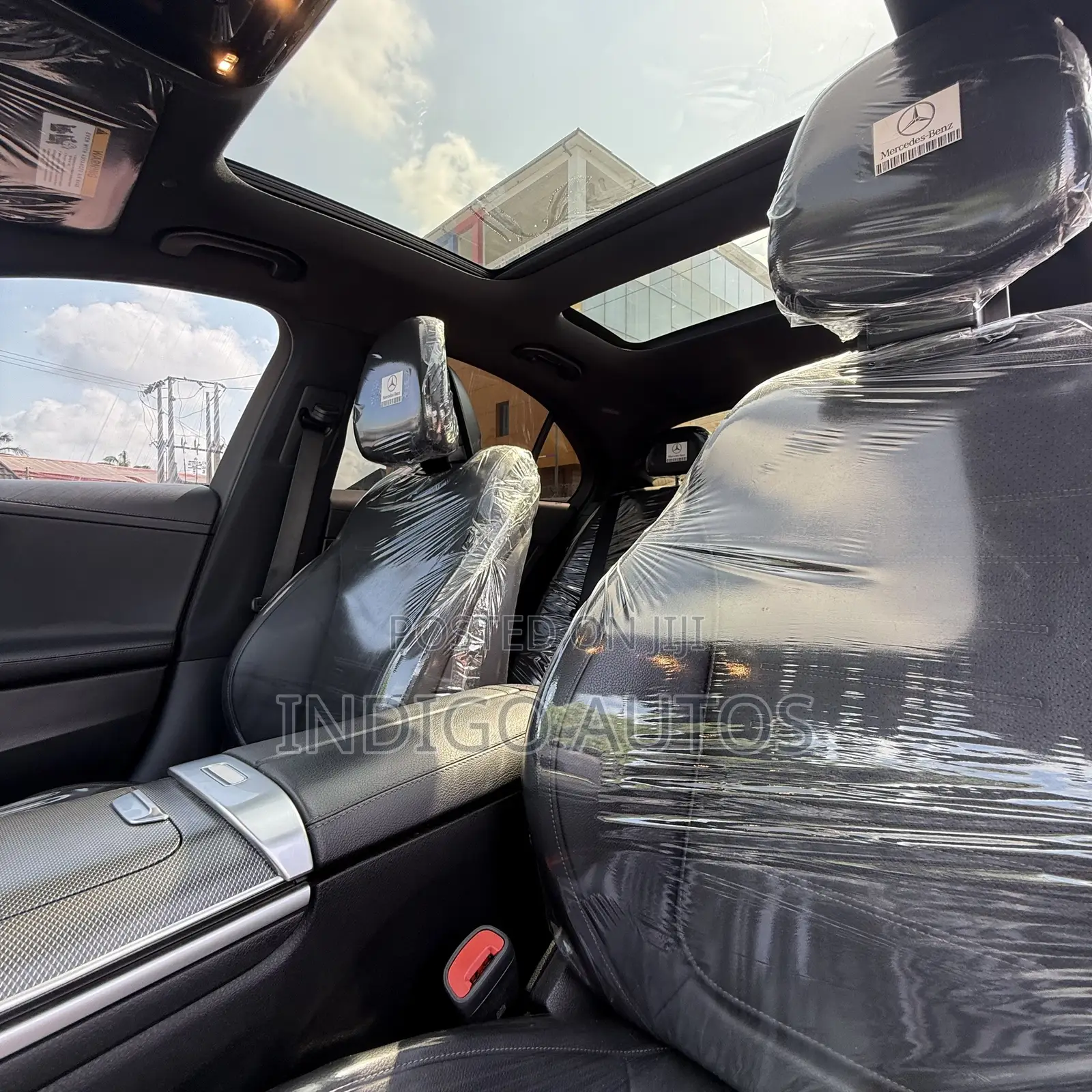 Mercedes-Benz C300 2024 Black