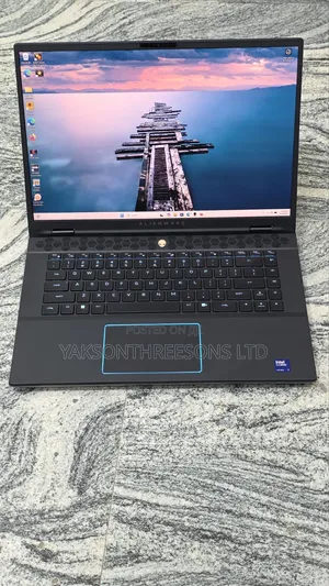 Laptop Dell Allienware M18 R1 32GB Intel Core Ultra 7 SSD 1T