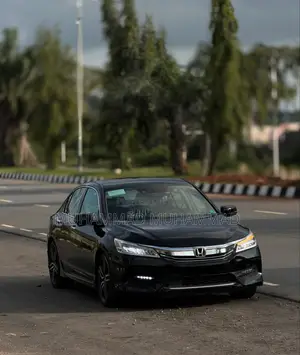 Honda Accord Touring V6 4dr Sedan FWD (3.5L 6cyl 6A) 2017 Black