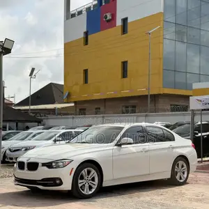 BMW 330i 2017 White