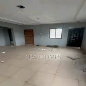 2bdrm Block of Flats in Bariga / Shomolu for rent