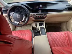 Lexus ES 2013 Red