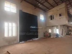 5bdrm House in Enugu State for sale