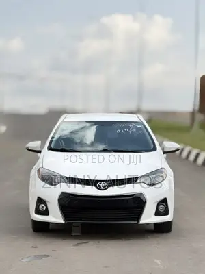 Toyota Corolla 2016 White