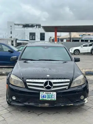 Mercedes-Benz C300 Luxury 4Matic Sedan AWD (3.0L 6cyl 7A) 2010 Black