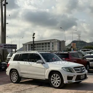 Mercedes-Benz GLK-Class 350 4MATIC 2014 White