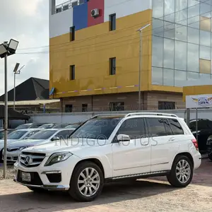 Mercedes-Benz GLK-Class 350 4MATIC 2014 White