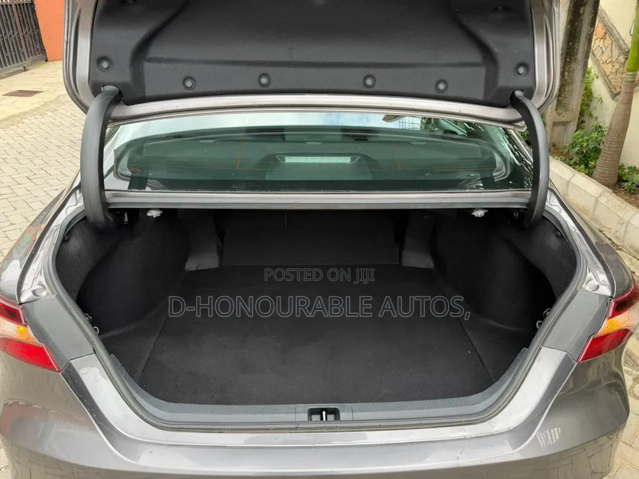 Toyota Camry LE 2022 Gray