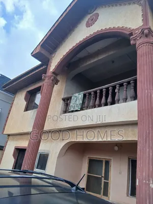 20bdrm Block of Flats in Odeleye, Igando / Ikotun/Igando for sale