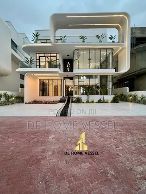 5bdrm Duplex in Osapa london for sale