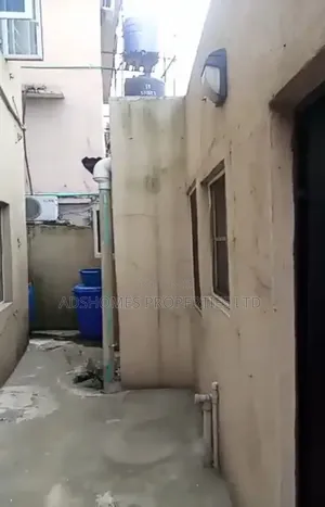 Furnished Mini Flat in Shomolu / Shomolu for rent