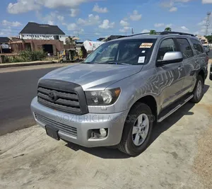 Toyota Sequoia 2008 Silver