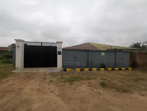 5bdrm Block of Flats in Ifesowapo Celica, Ibadan for sale