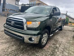 Toyota Tundra 2012 Green