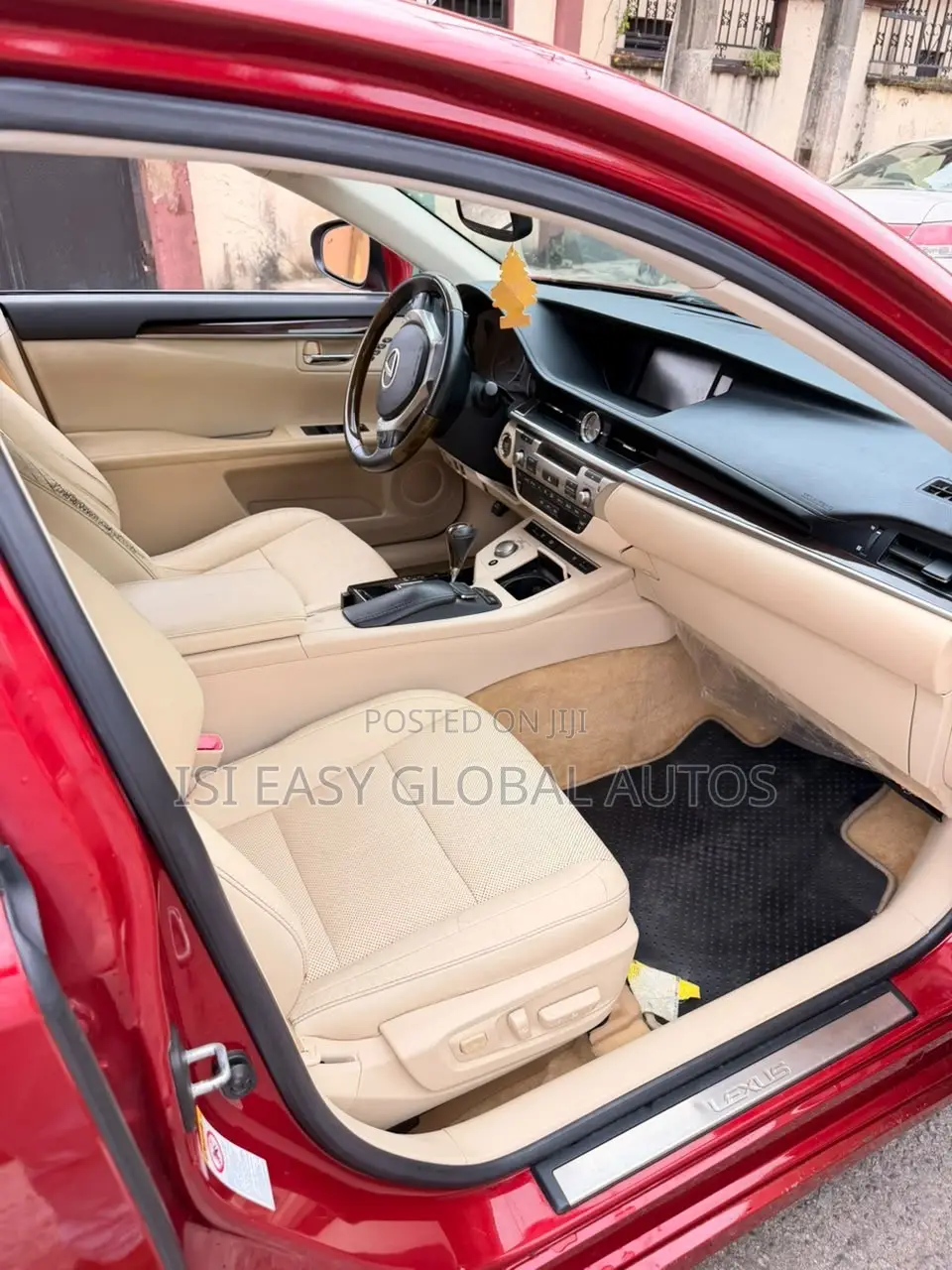 Lexus ES 2013 Red
