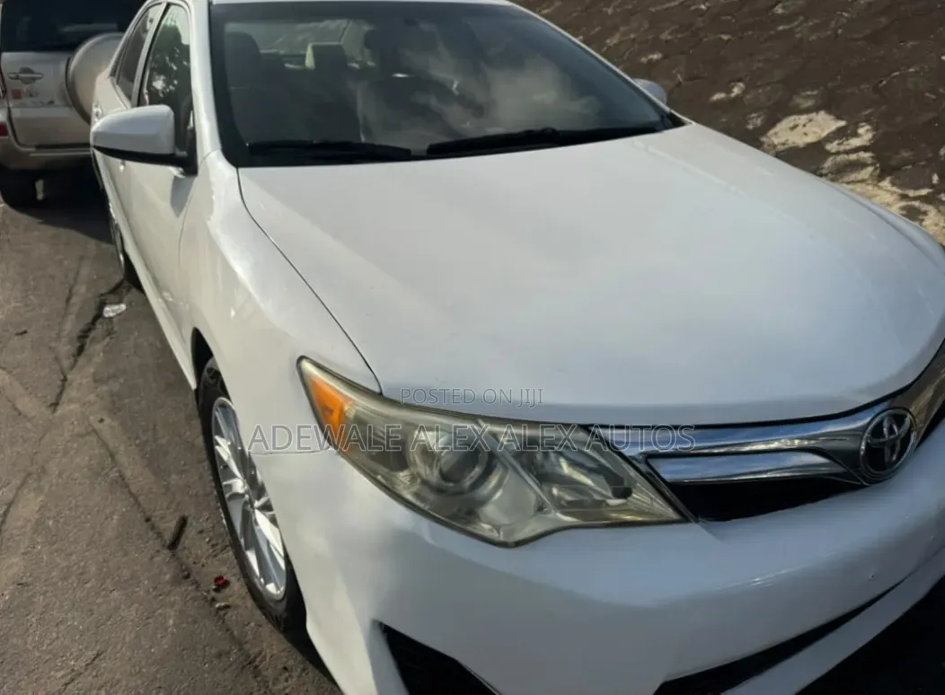 Toyota Camry 2013 White