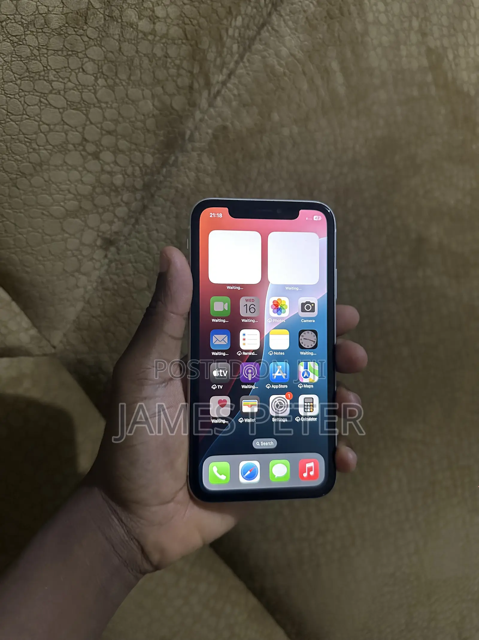 Apple iPhone XR 64 GB White