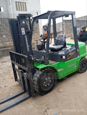 Lonking 3Tons Electric Forklift