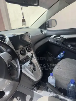 Toyota Matrix XRS Hatchback FWD (2.4L 4cyl 5A) 2010 Gray