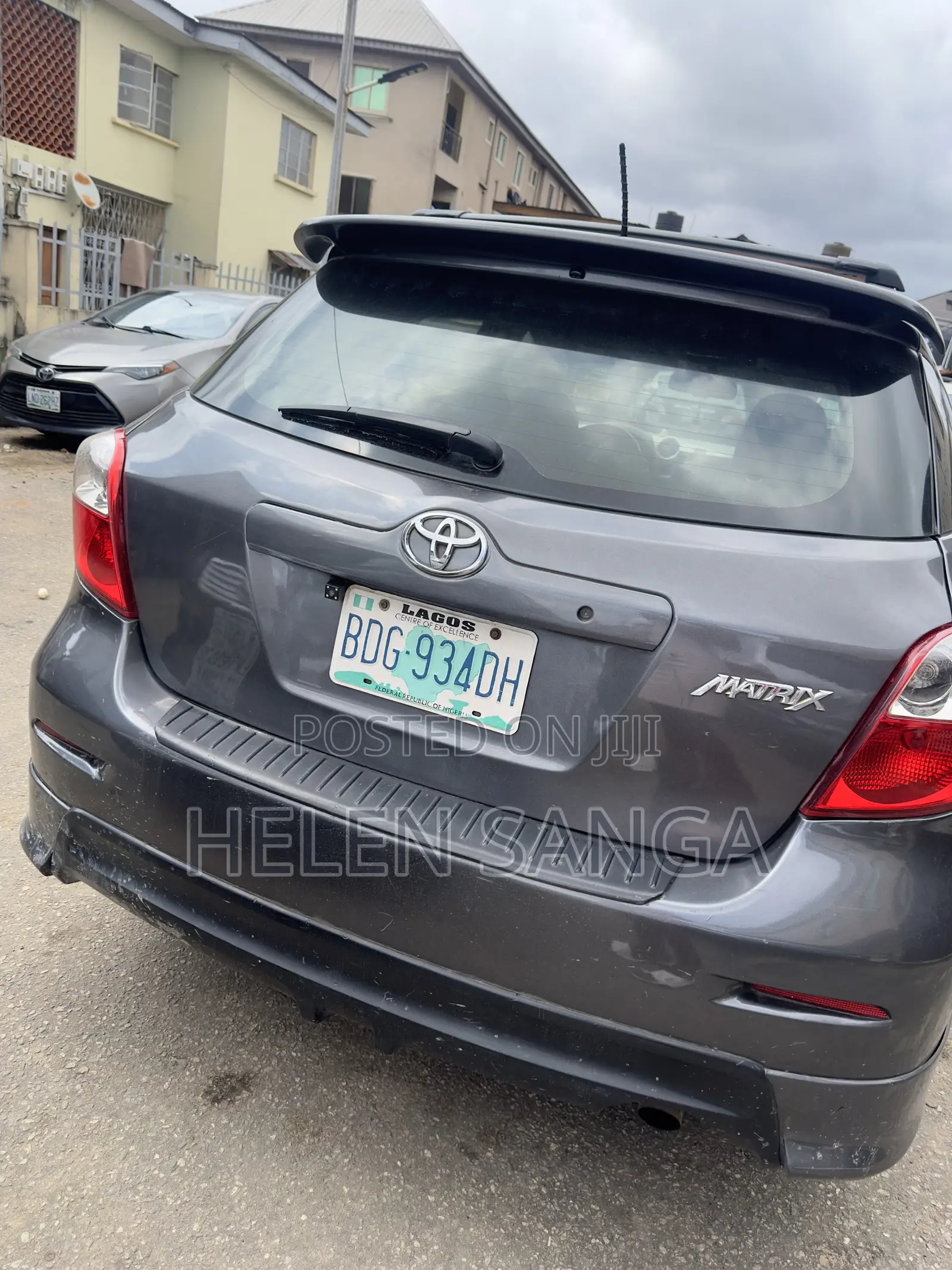 Toyota Matrix 2011 Gray