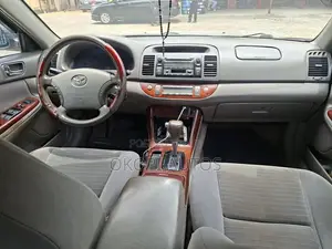 Toyota Camry 2005 Gray