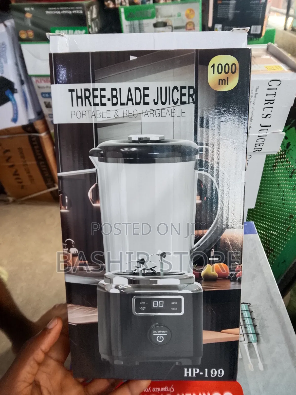 Three-Blade Portable and Rechargeable Juicer