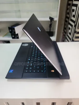 Laptop Dell Allenware M15 R5 16GB Intel Core i7 SSD 1T