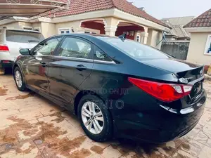 Hyundai Sonata 2012 Black