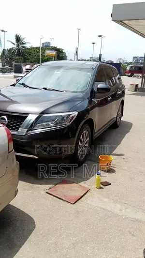 Nissan Pathfinder SL FWD 2013 Gray