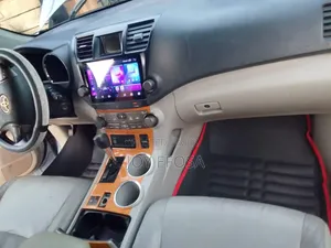 Toyota Highlander 2012