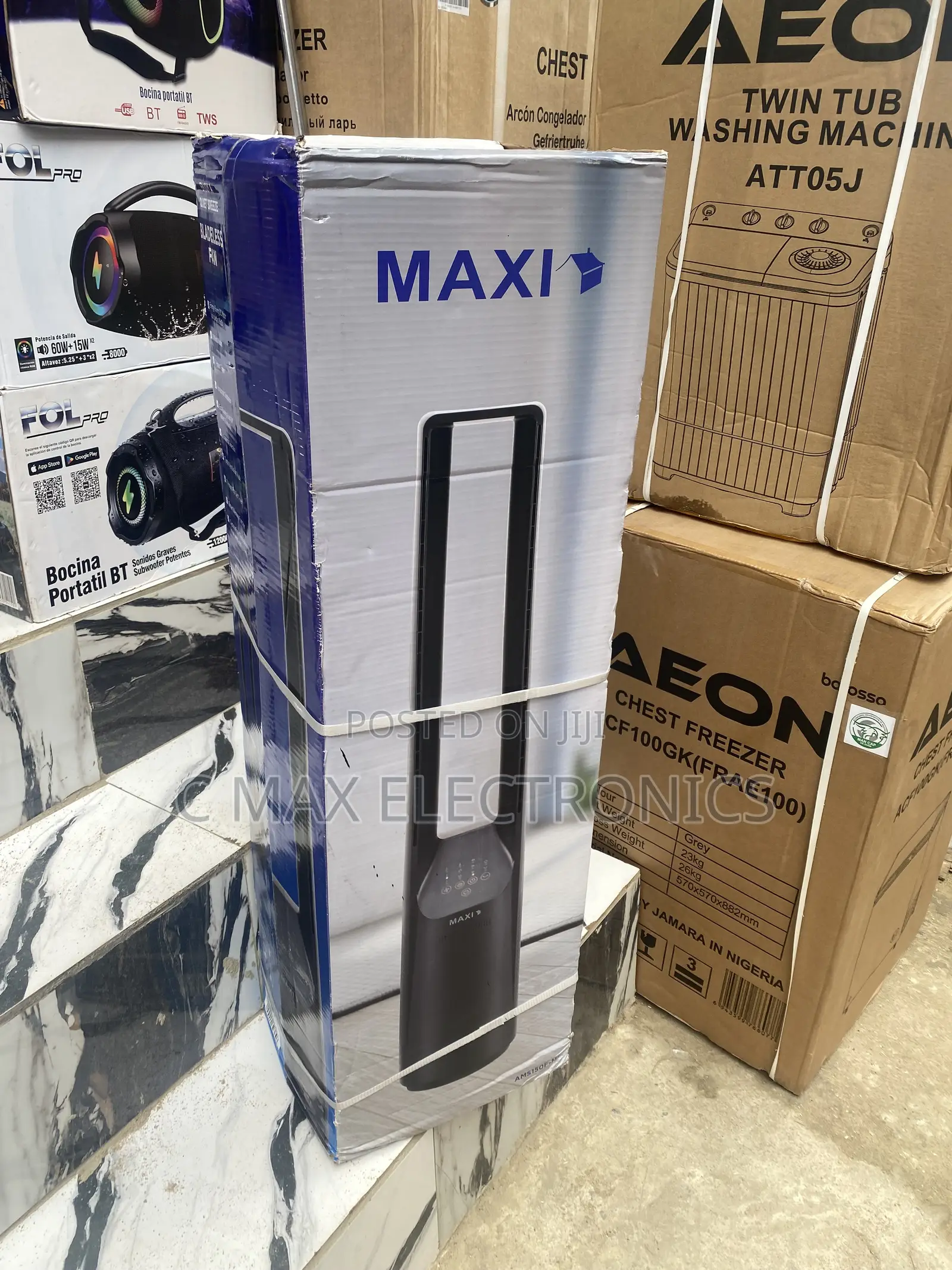 MAXI Modern Standing Fan