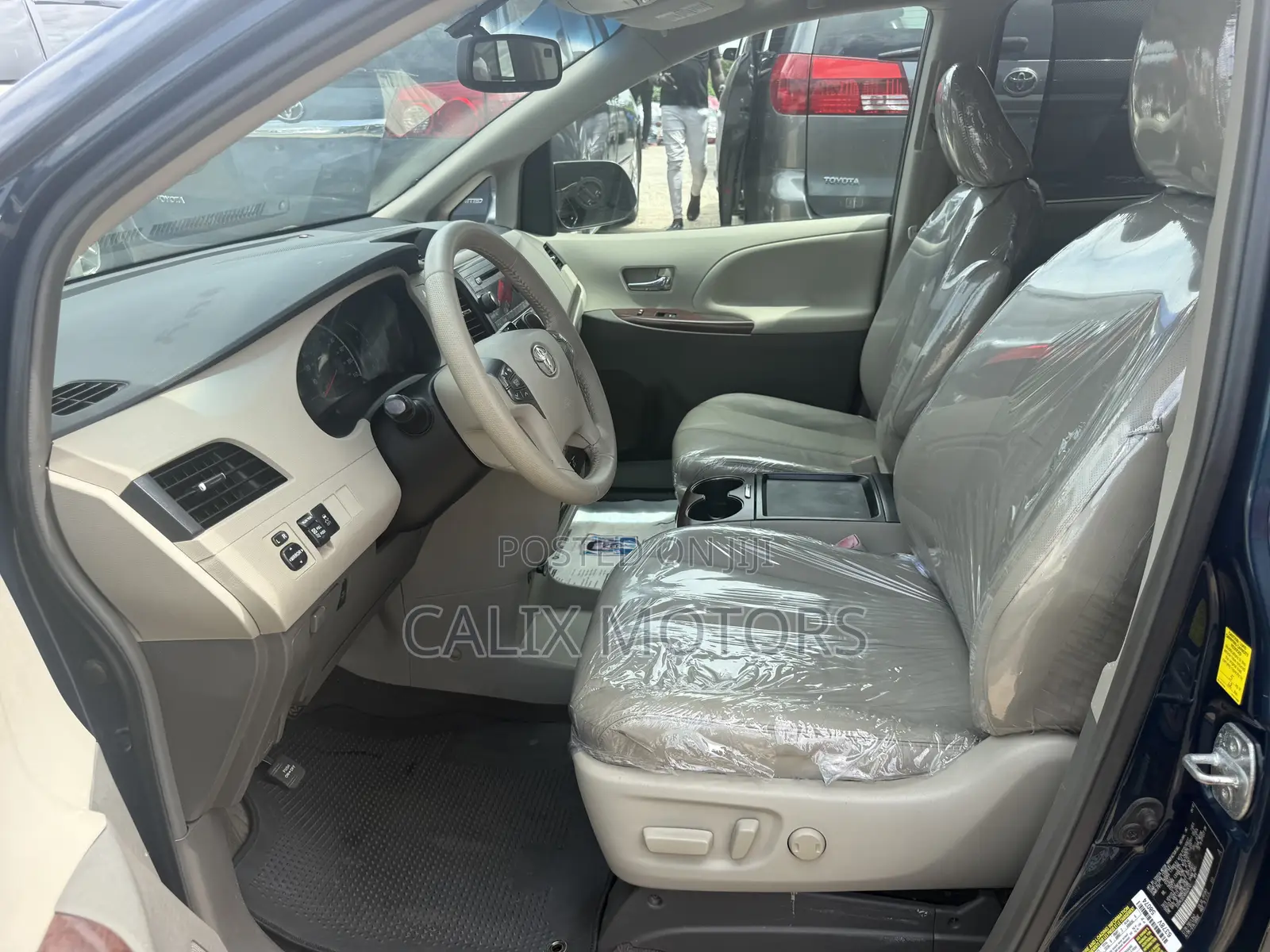 Toyota Sienna 2012 Blue