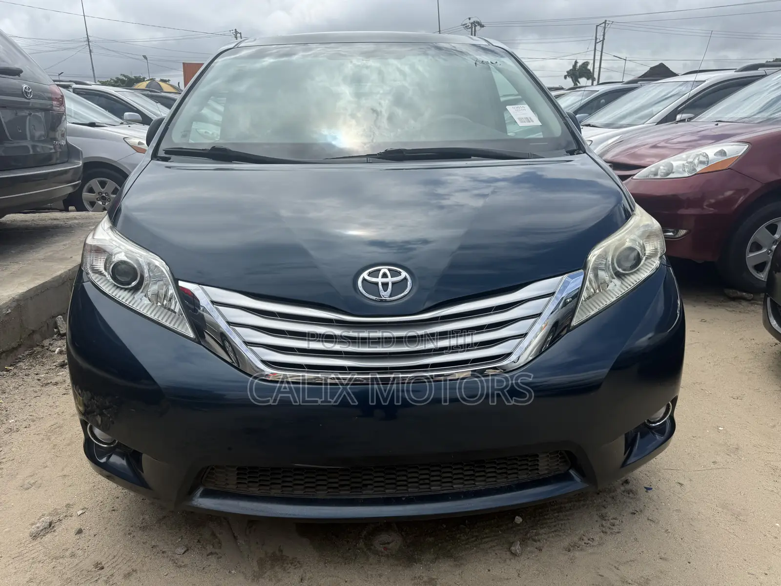Toyota Sienna 2012 Blue