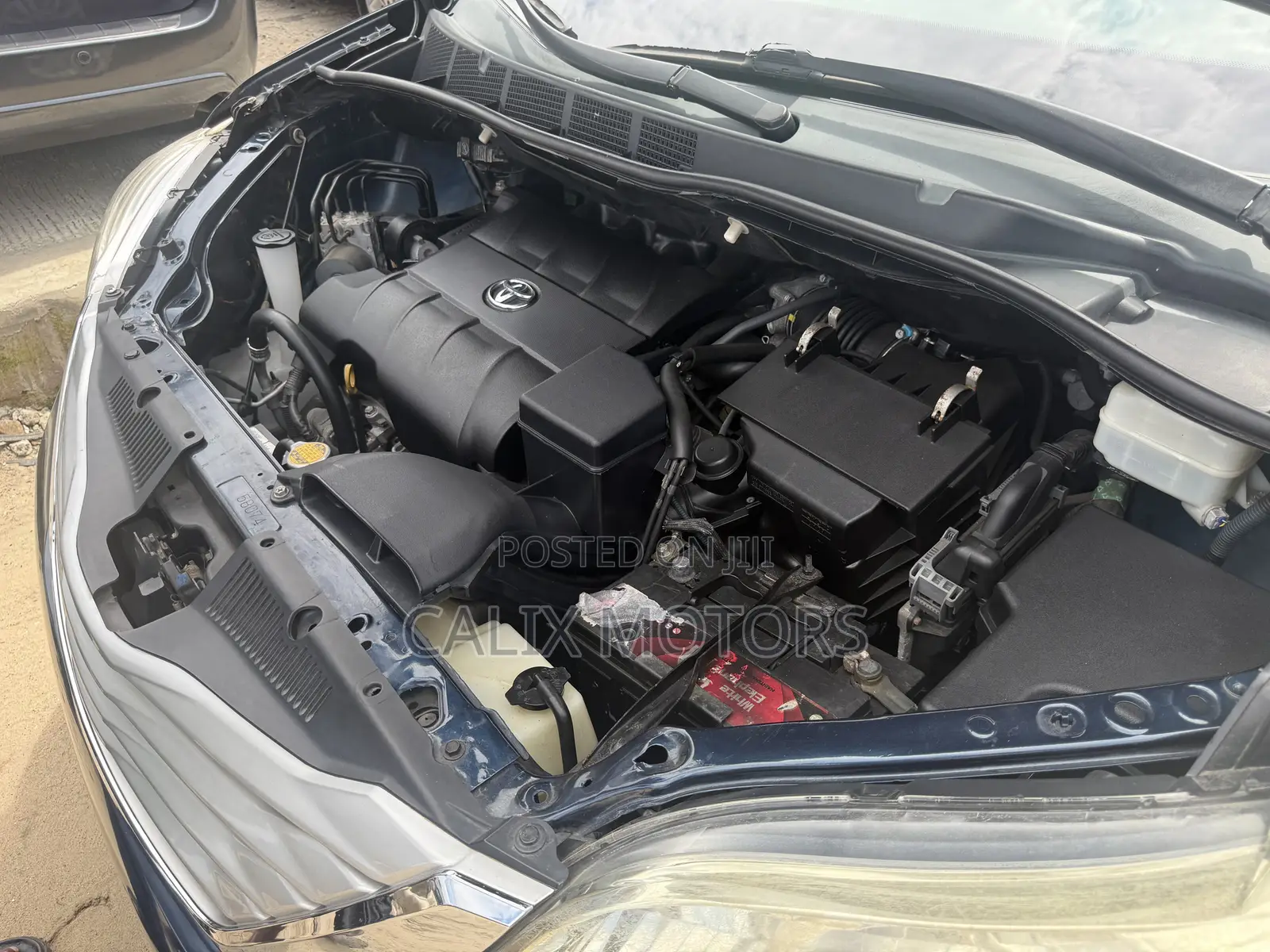 Toyota Sienna 2012 Blue