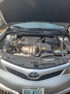 Toyota Camry 2014 Silver