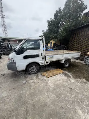 Mazda Bongo Flatbed 1.8l Injector 1000kgs