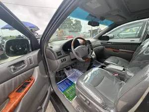 Toyota Sienna 2006