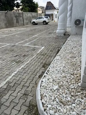 1bdrm Block of Flats in Mabushi for rent