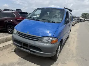 Toyota HiAce 2006 Blue