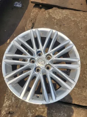 17inch Es350 Rim.