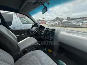 Toyota HiAce 2008 Blue