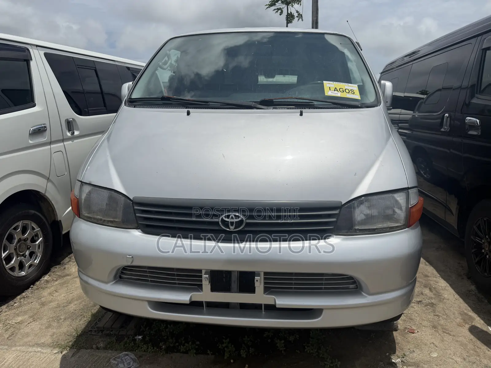 Toyota HiAce 2005 Silver