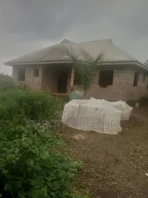 3bdrm Bungalow in Secured Estate, Gberigbe for sale